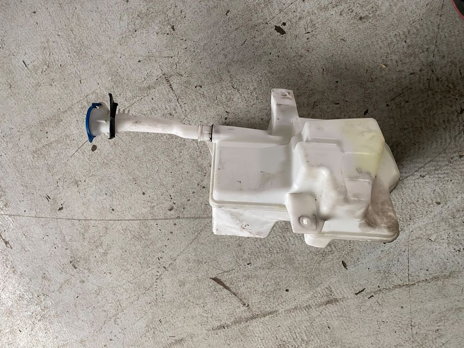 Vas spalator parbriz Volvo V40 V40CC 31276094 31276095 31391616 31276096