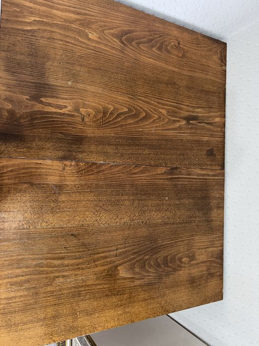 Продам полированный стол