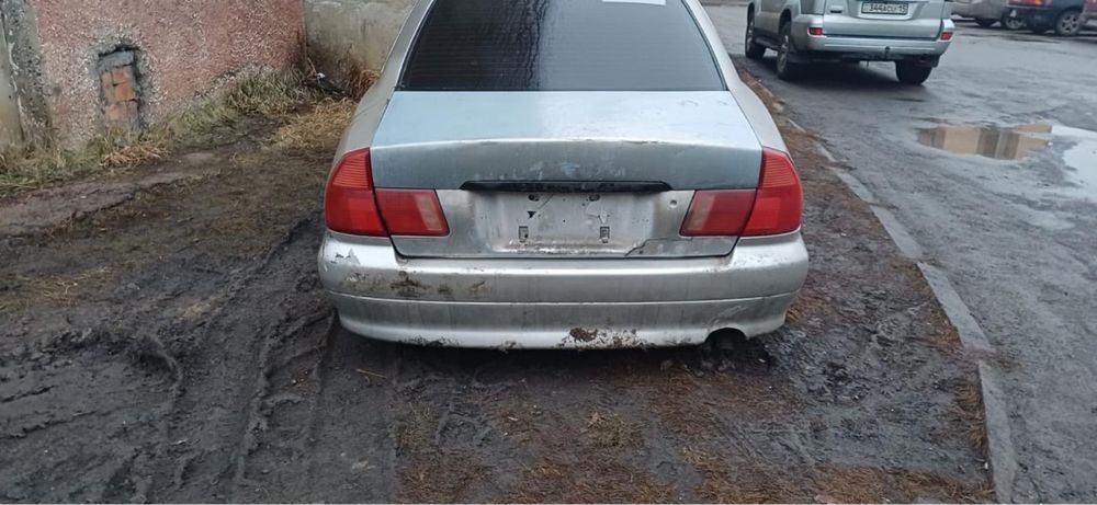 Продам Mitsubishi Diamante)