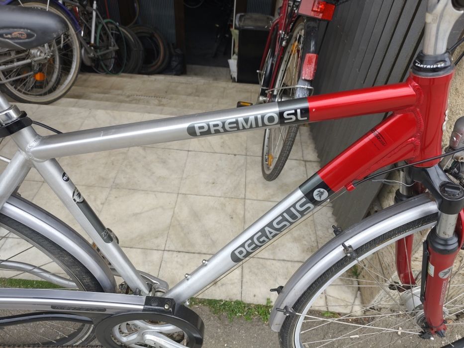 Trekking-bike 28 cu 24 viteze XT