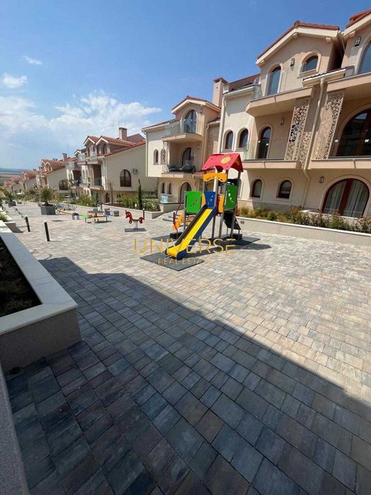 Продава се Двустаен апартамент в с. Кошарица, Област Бургас - 56 кв.м за 1518 €/кв.м - Снимка #1