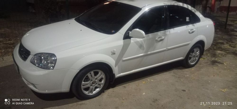 Chevrolet Lacetti / Gentra 2012 — 2