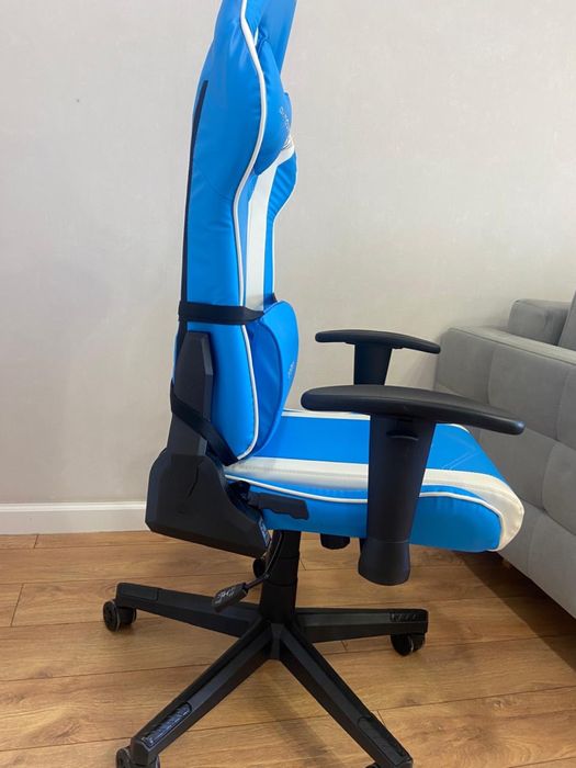 Игровое кресло синие