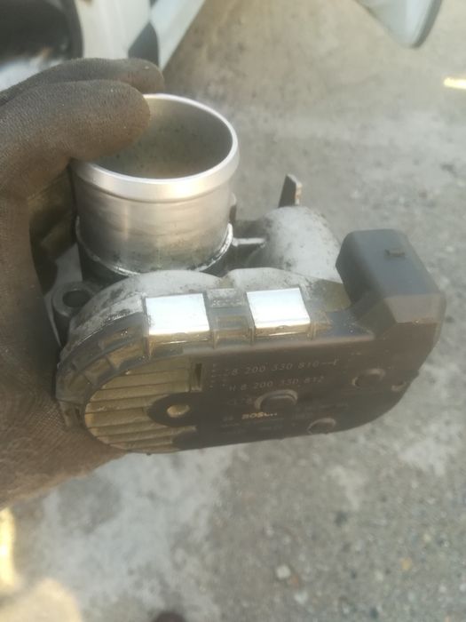 Vînd clapetă accelerație Opel vivaro