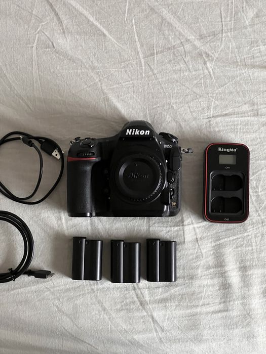 Nikon D850 Bine intretinut
