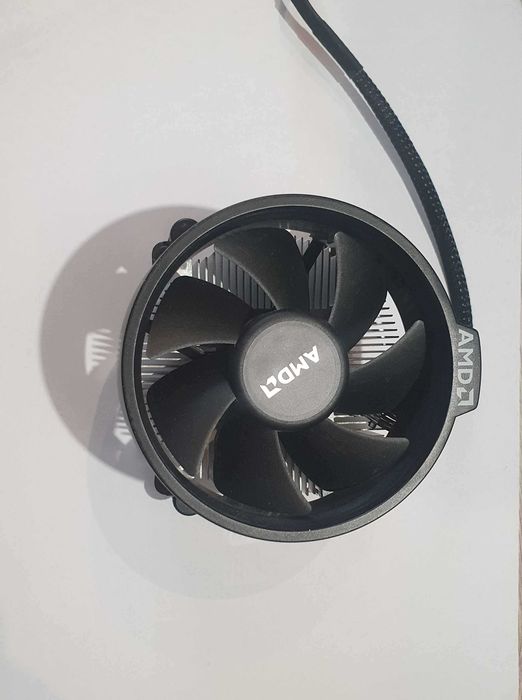 Amd Ryzen 5 1600 6-Core 3.4Ghz (3.6Ghz Turbo) + Охладител
