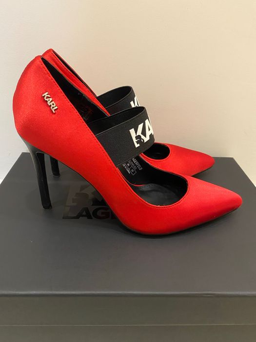 Karl Lagerfeld сатенени обувки на ток