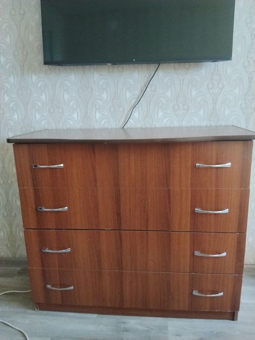 Продам хороший камод