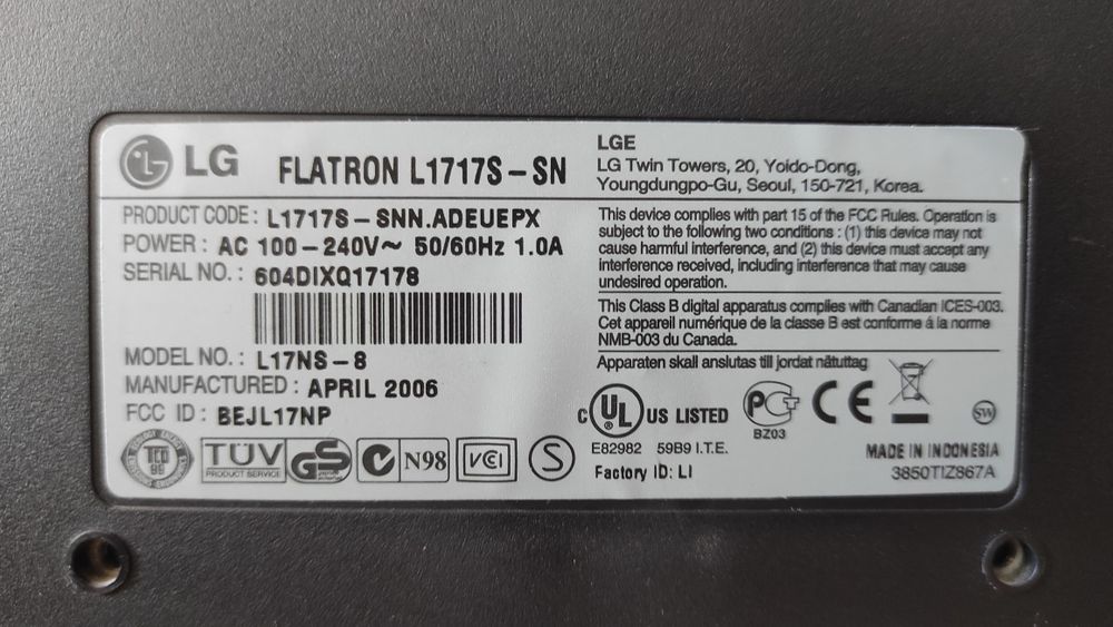 Монитор LG L1717S