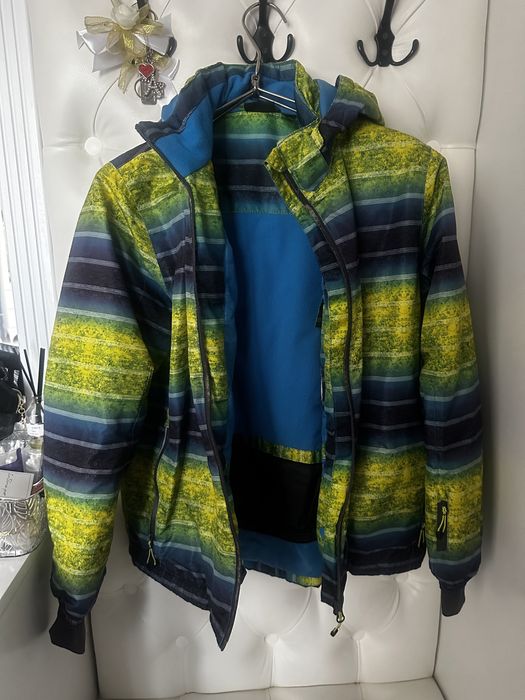 Куртка демисезонная