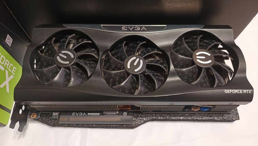 EVGA GeForce RTX 3090 FTW3 ULTRA GAMING 24GB - като нова!!!