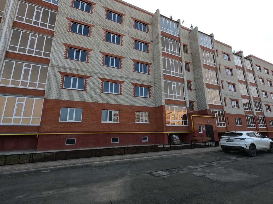 3-комн квартира комфорт класса , 111 м², 2/5 этаж, Батыс-3