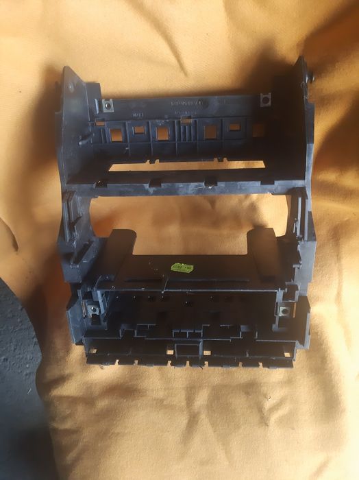 Здравейте продавам оригинални части