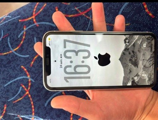 IPhone 11 продам