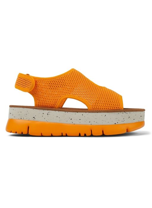 Нови с кутия сандали Camper