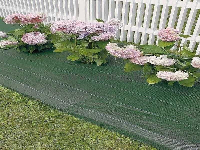 Тъкан против плевели/Зебло - 105 гр. бял, зелен и черен