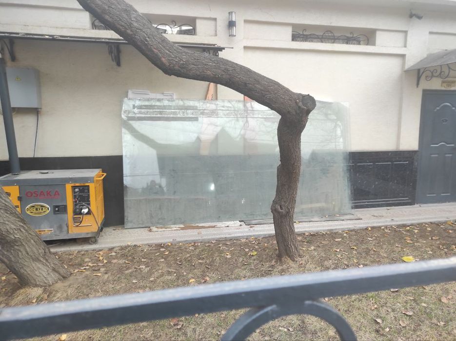 Коленное стекло б/у