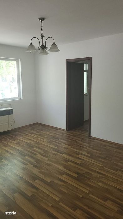 Apartament 2 camere de vanzare