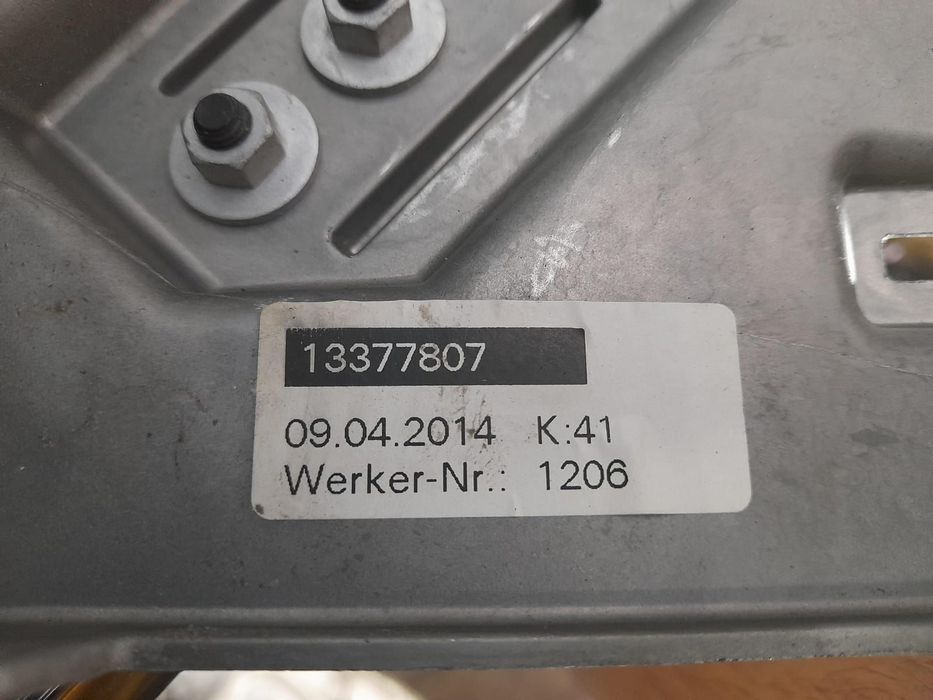 Cotiera consola centrala 13377807 Opel Zafira C [2012 - 2016] 1.6 cdt