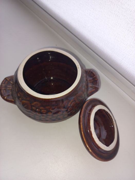 Продам горшочки для запикания