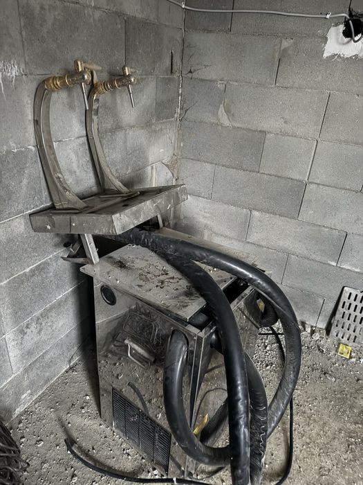 Dozator de bere dublu