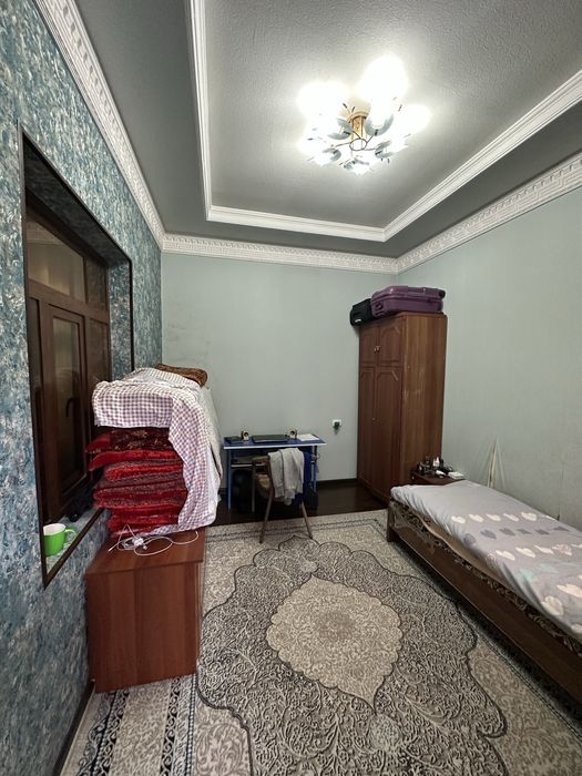 Уй сотилади 2 сотх 5 хона . Уч кахрамон гулистонда