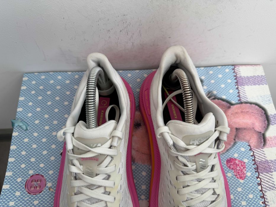 Hoka One One W Kawana''оригинални маратонки 38.5 номер