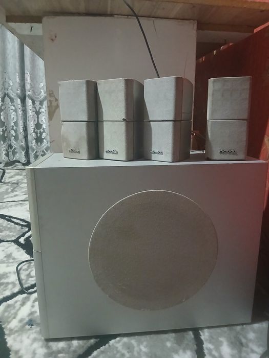 microlab x8 5.1 sotiladi srochno!