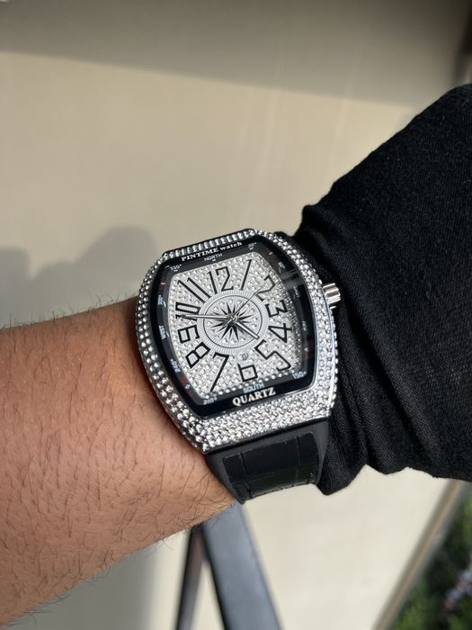 Часовник Pintime НАМАЛЕН!