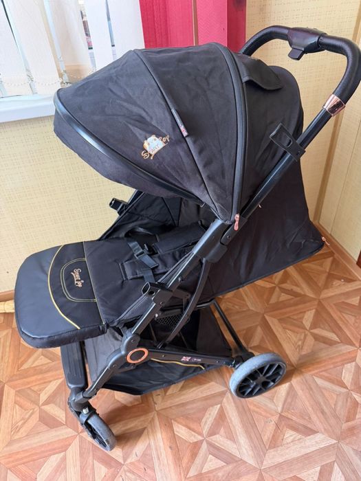 Детская коляска новая продам