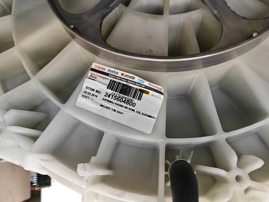 Cuva completa masina de spalat Grundig GWN48440C , compatibil si cu modele Beko cod piesa 2500704401 , 2435301802 /R29