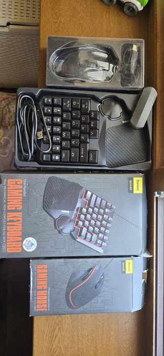 Клавиатура.   И.    Мышка