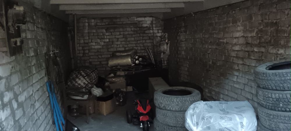 Продам гараж в кооперативе