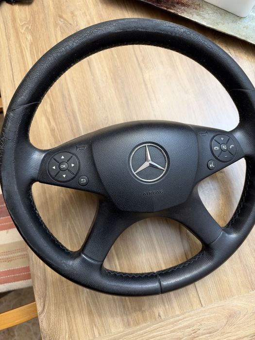 Волан за мерцедес w204