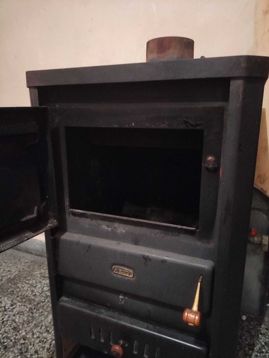 Камина с водна риза