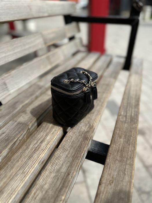 Мини-сумочка через плечо