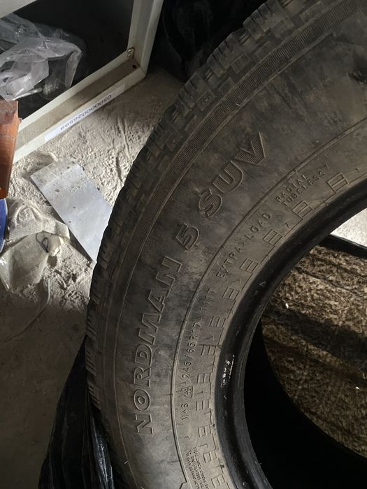 Шиный зимный 17 размер
