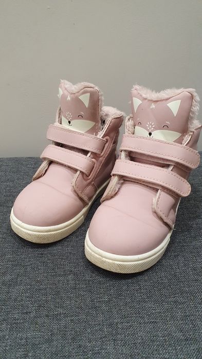 Топли боти за момиче