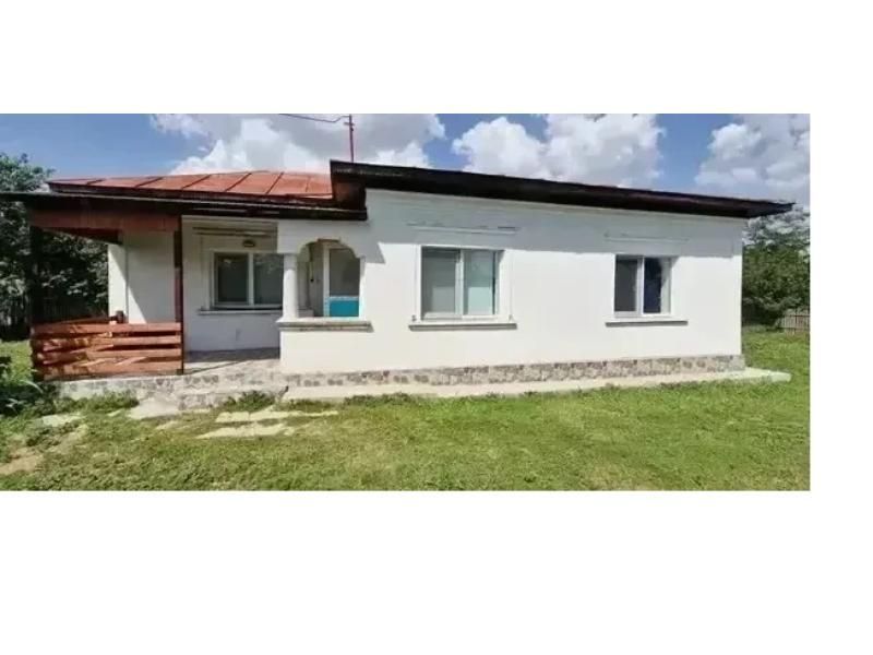 ZERO comision! Casa cu teren si curte renovata modern in 2022