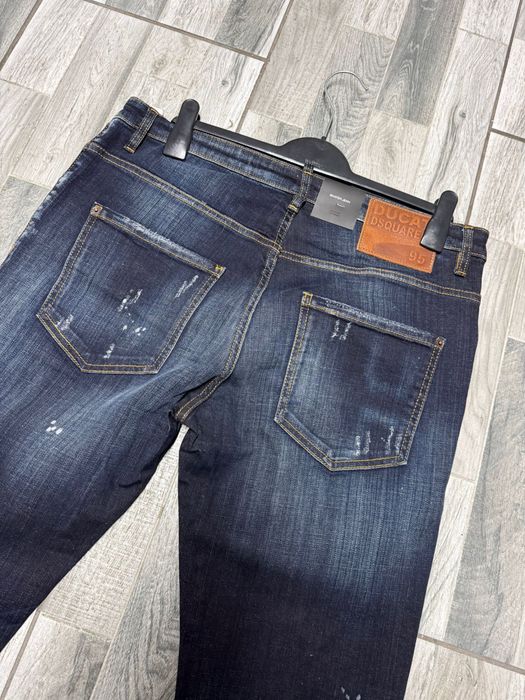 Blugi Dsquared2 calitate premium