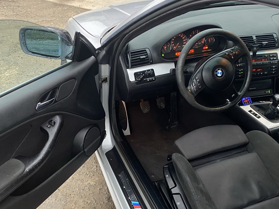 Vând  Bmw E46 coupe M-pack Europa