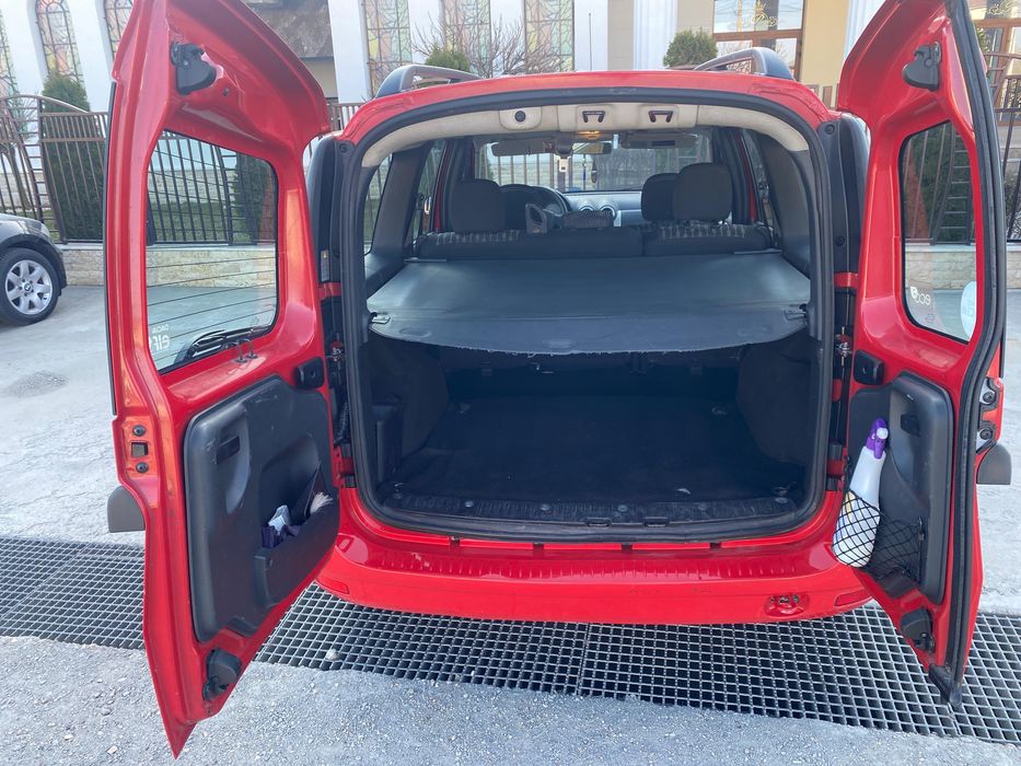 **# Dacia Logan MCV #**