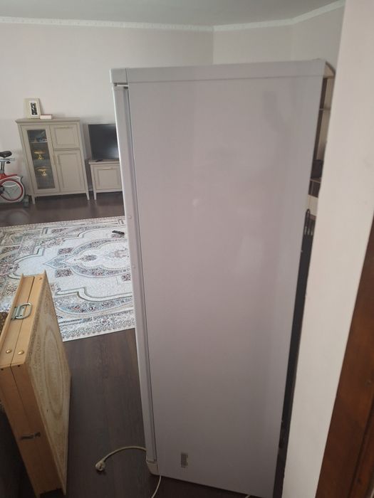 Морозильник indesit