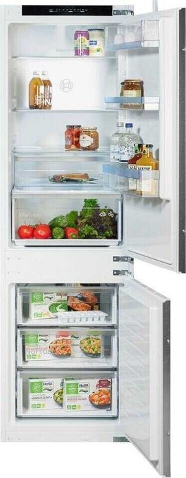 Хладилник с фризер за вграждане BOSCH KIN86VSE0