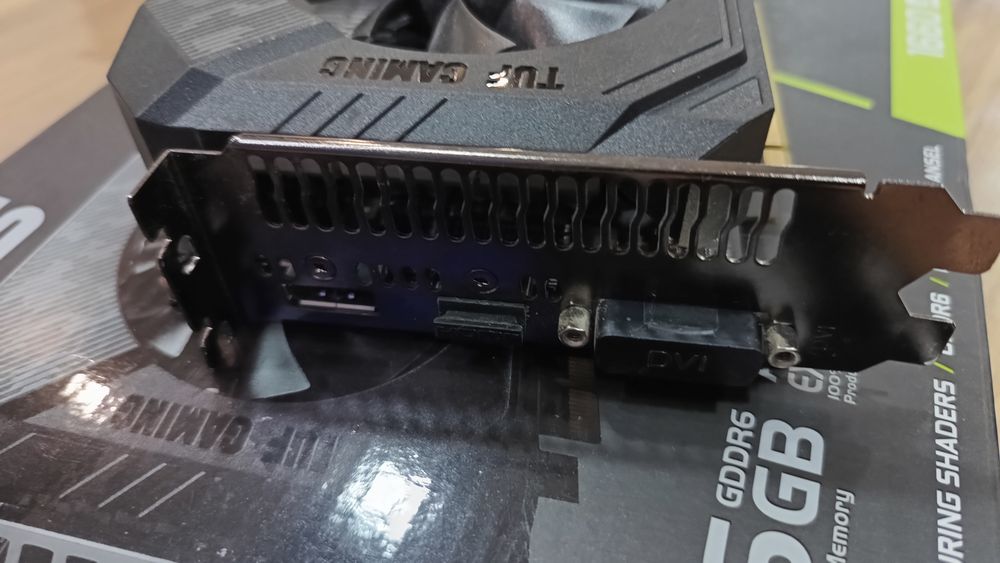 Видеокарта ASUS TUF 1660 super