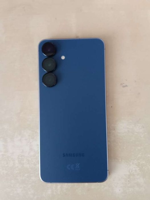 Samsung Galaxy S25 FE