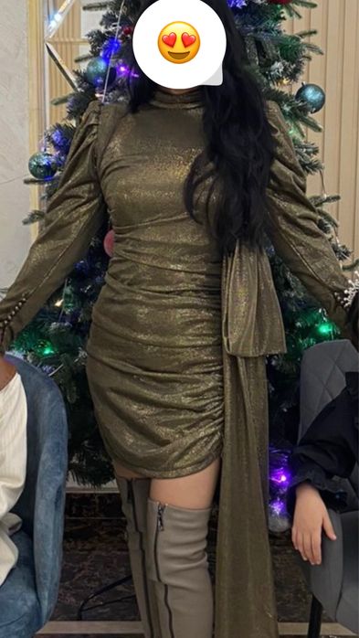 Красивое платье  46 размер