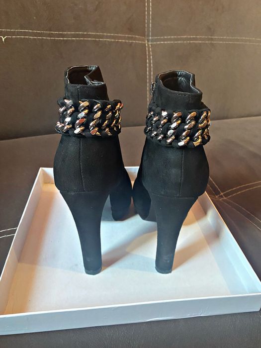 Дамски боти 38 номер