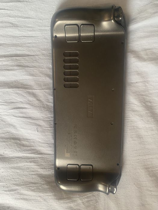 Steam deck 512gb в хорошем состоянии