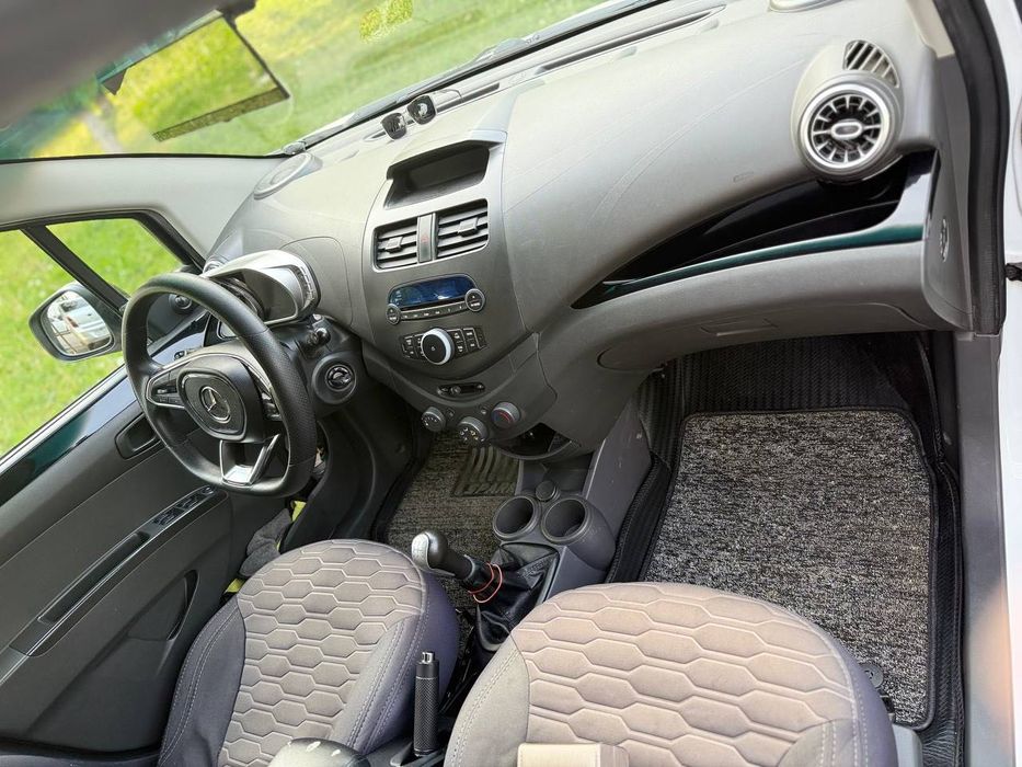 Chevrolet Spark 2020 — 2